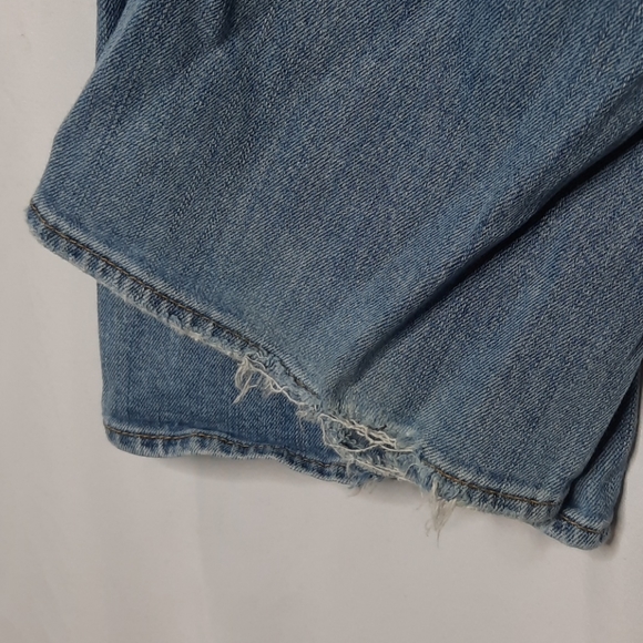 AEO Women's Distressed Artist Flare Jeans Sz 6R - Picture 6 of 12